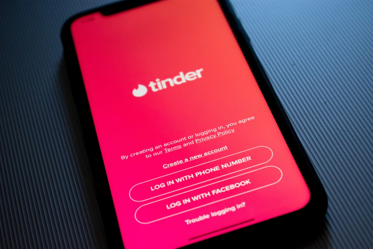 Tinder e a gamificação do namoro